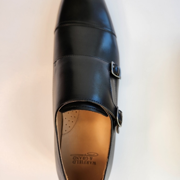 Men Shoes - Picture 3 of 4